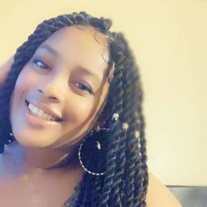 Meet your Posher, Dolly